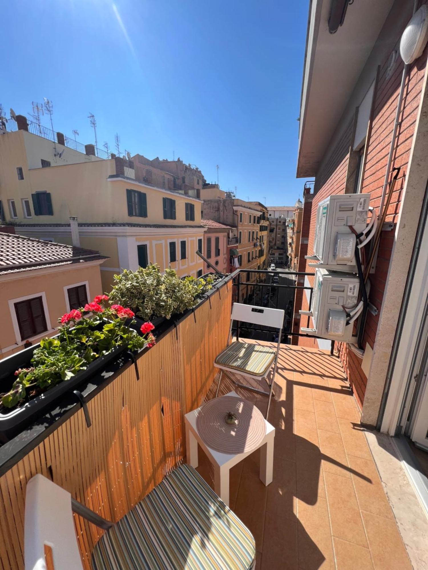 Hotel Casa Dharma Civitavecchia Exterior foto